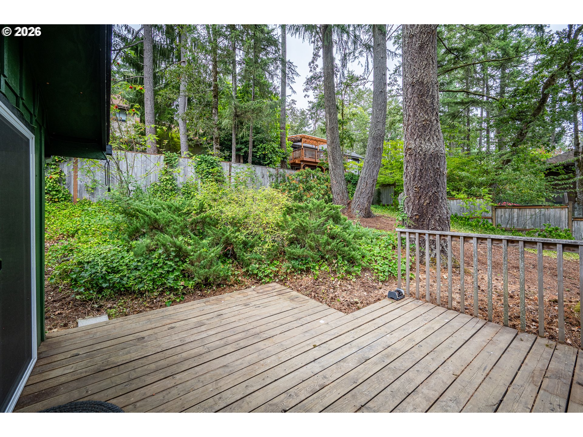 3827 Vine Maple St Property Photo 40