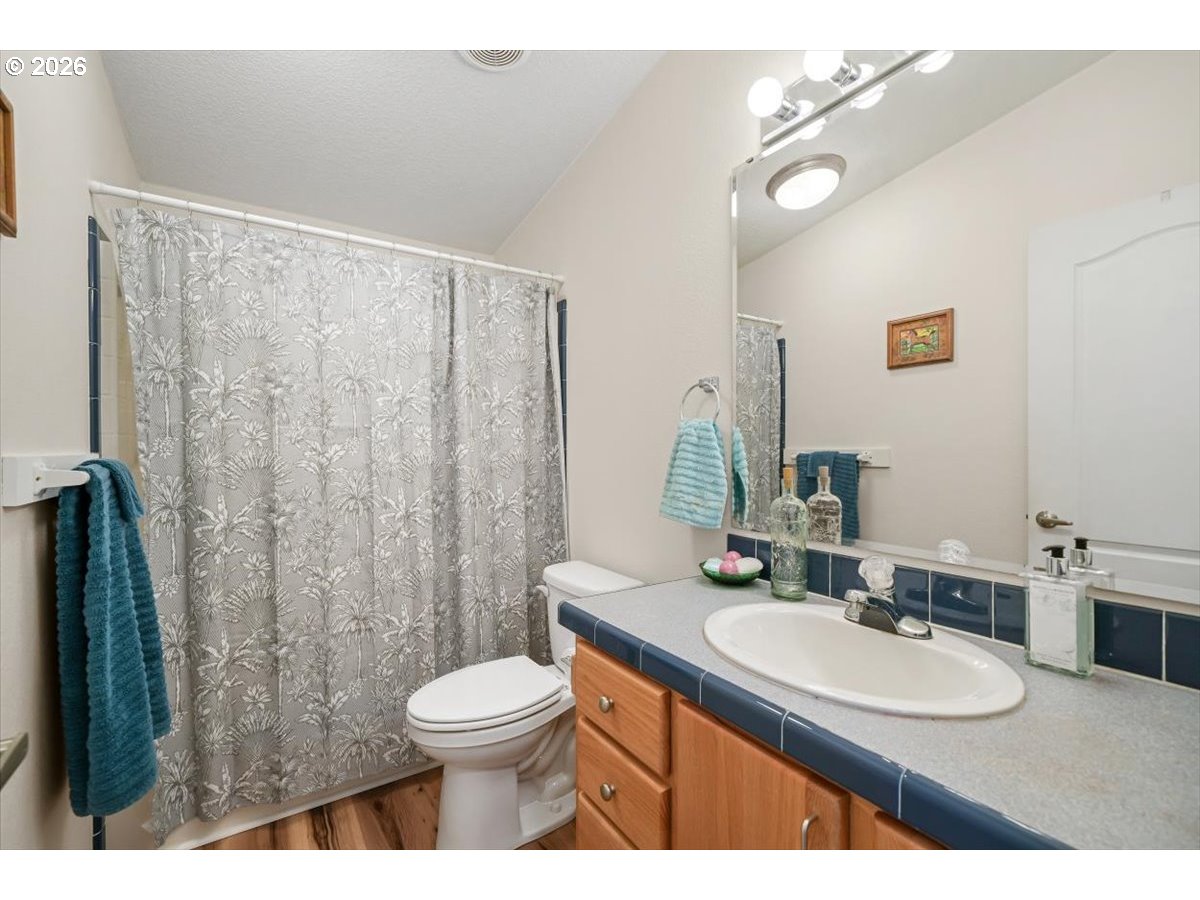 128 Chad Dr Property Photo 27