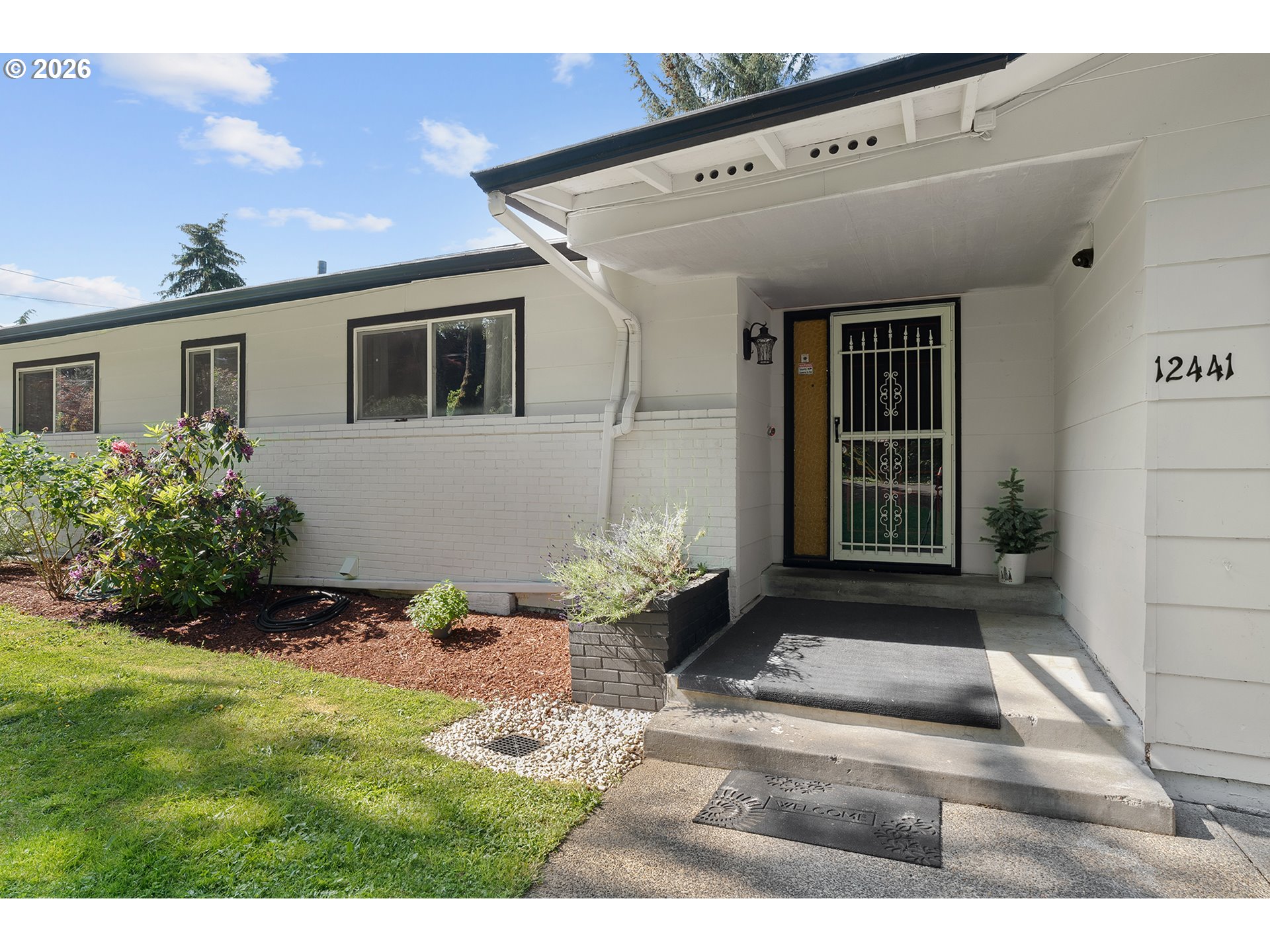 12441 Se Knapp St Property Photo 4