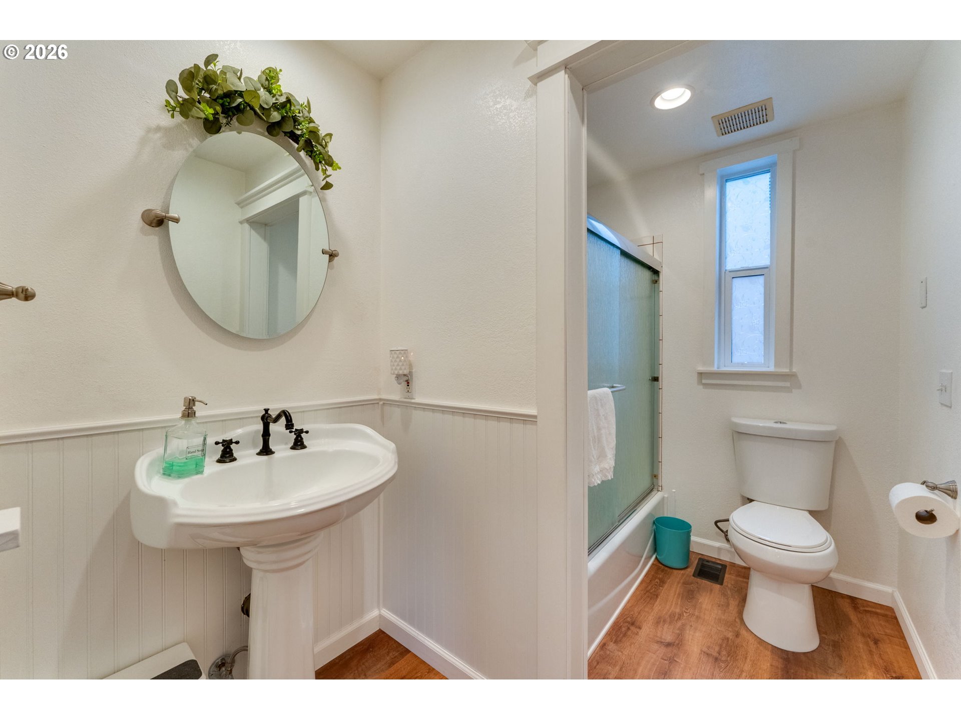 1103 Division St Property Photo 8