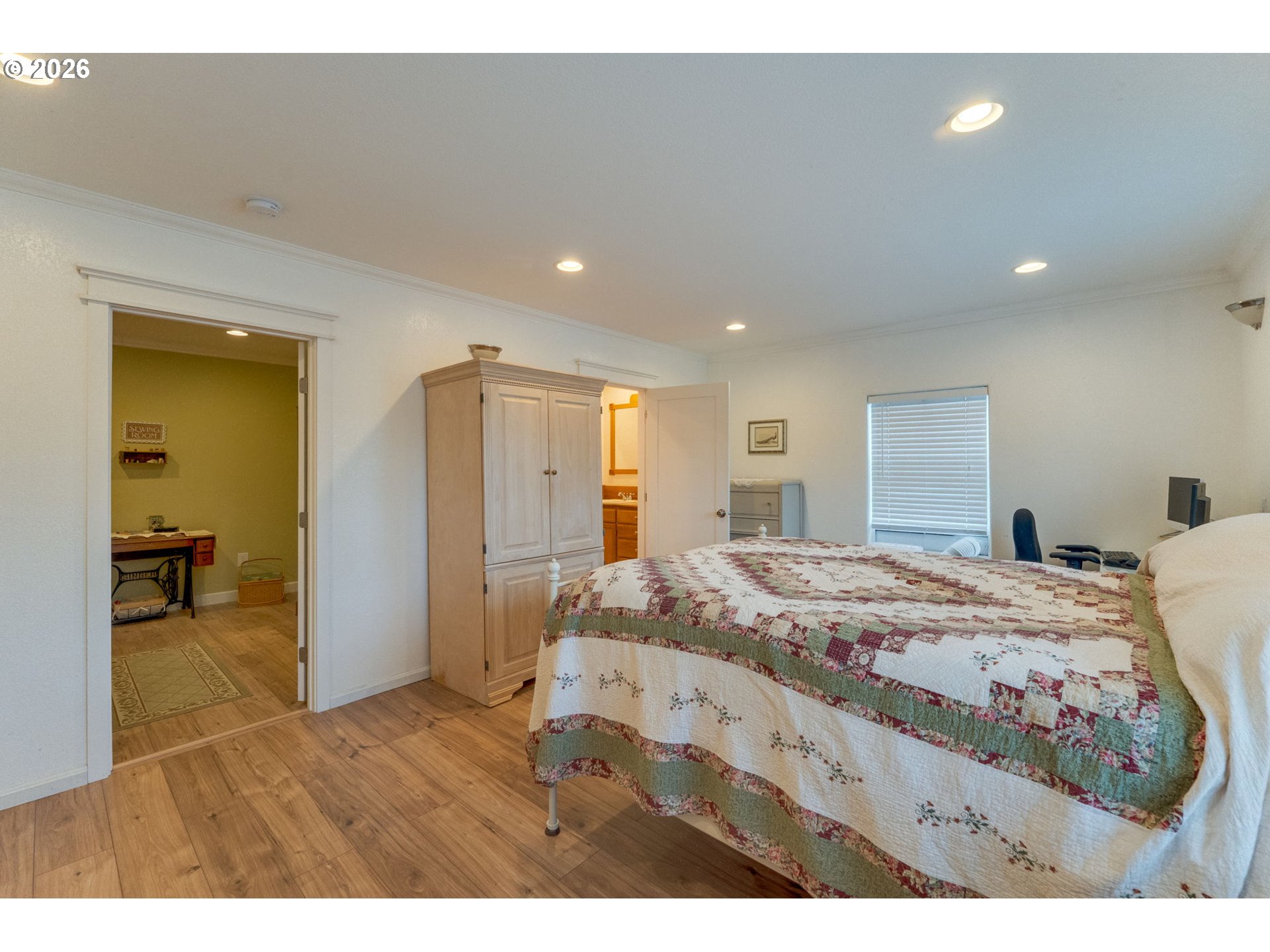 1103 Division St Property Photo 14
