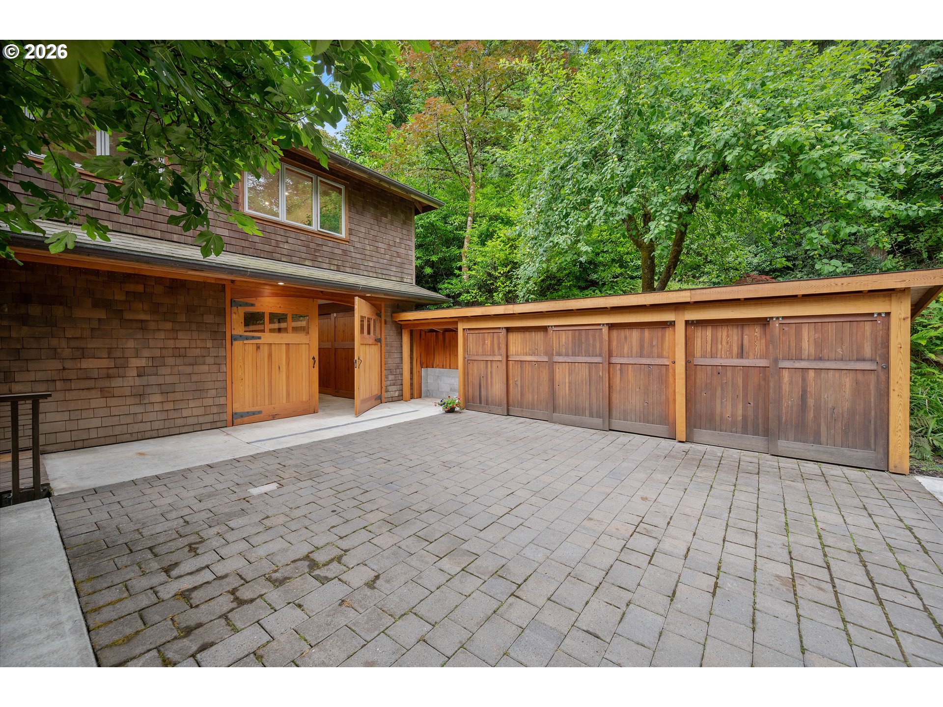 9505 Nw Germantown Rd Property Photo 1