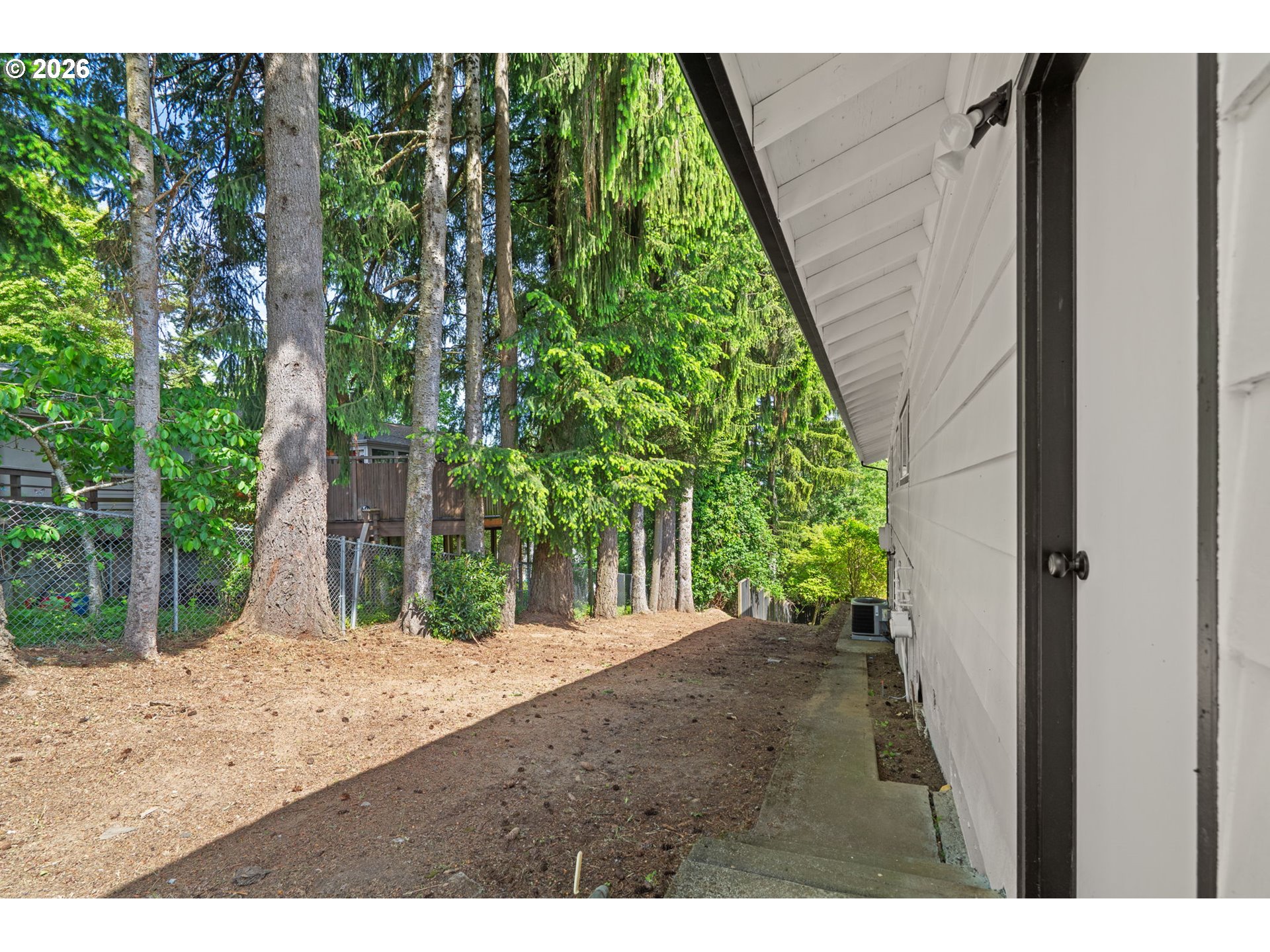 19001 Suncrest Dr Property Photo 41