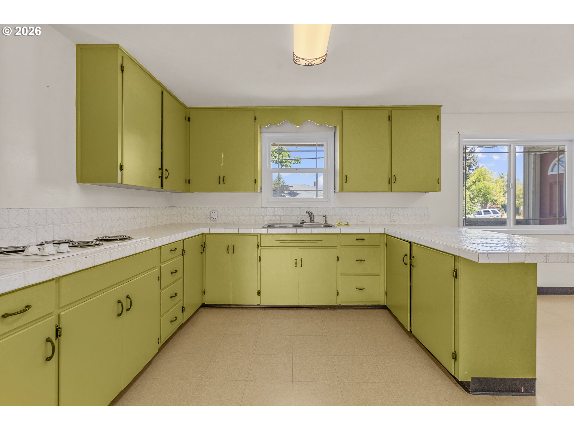 2019 E St Property Photo 5