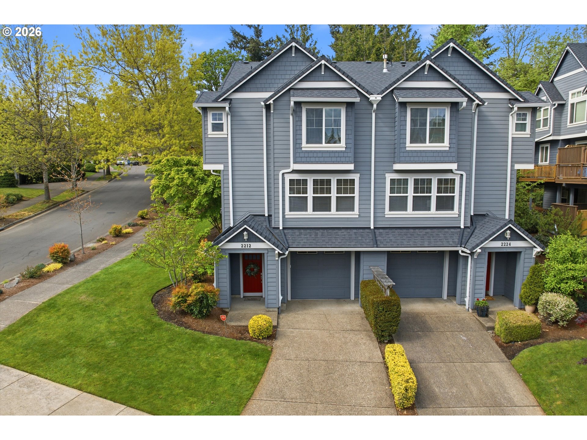 2212 LUCERNE PL Property Photo 1