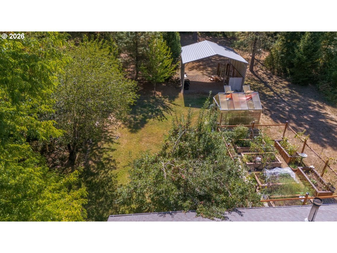 1121 Yeust Rd Property Photo 33