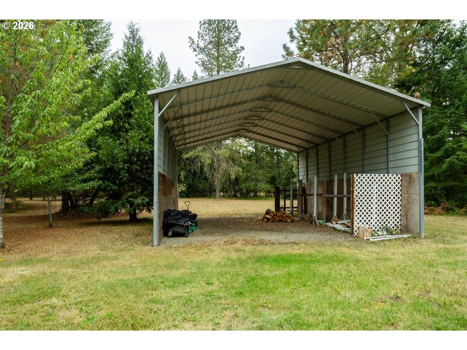 1121 Yeust Rd Property Photo 48