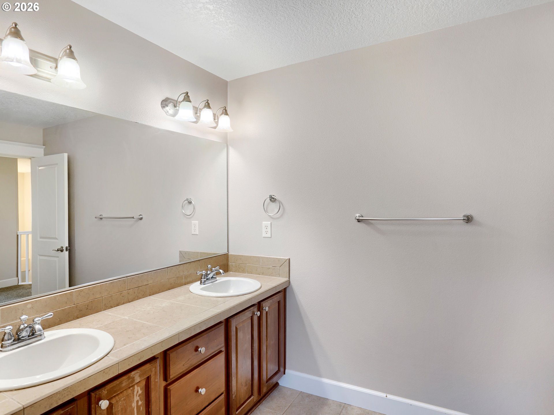 2638 Nautilus Ave Property Photo 24
