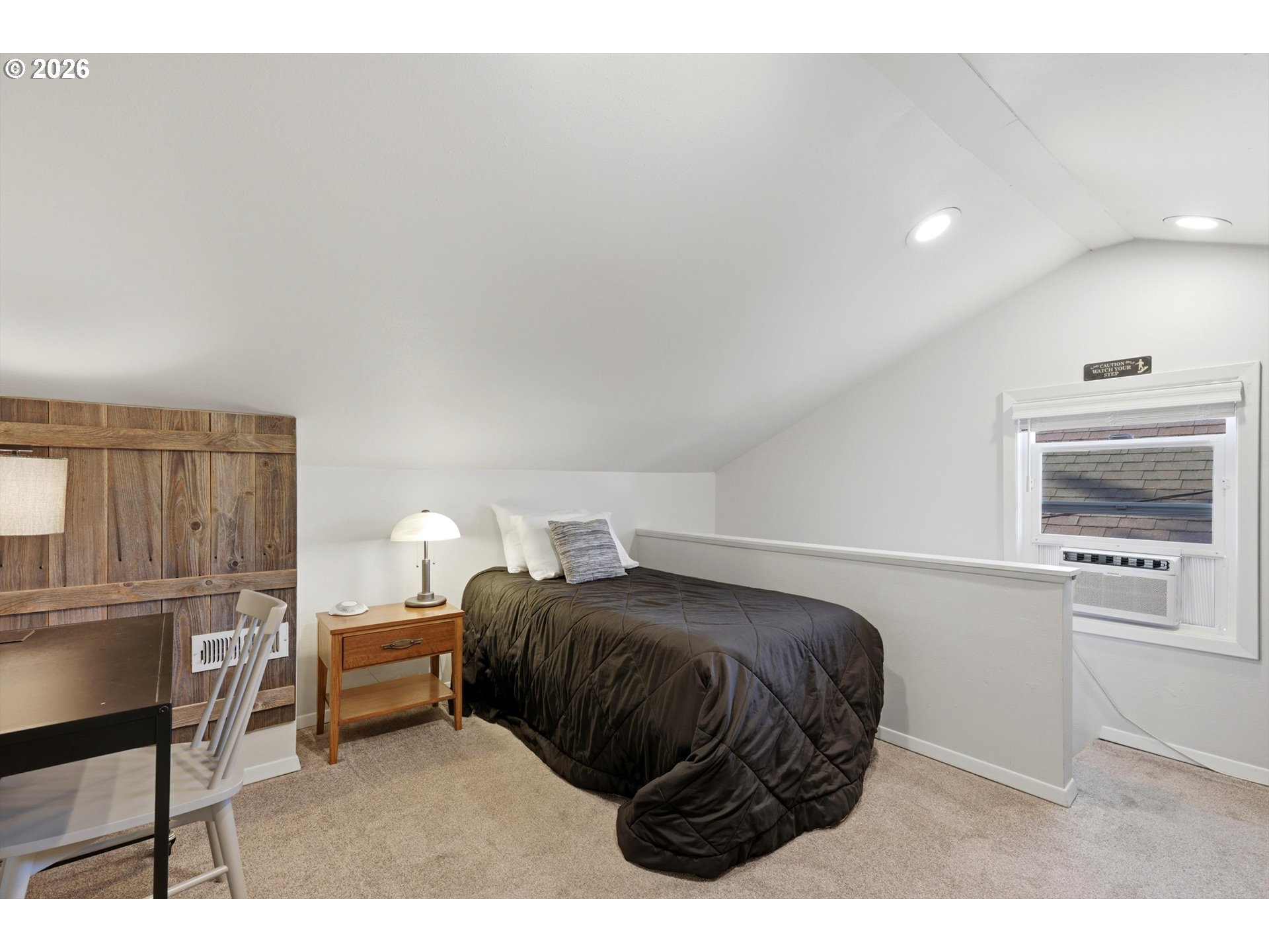 208 N College St Property Photo 23