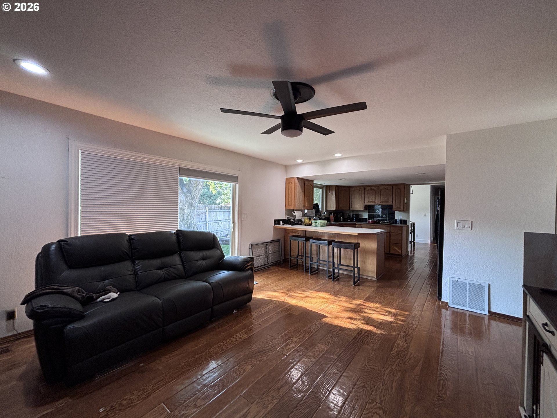 308 Sw Faler Rd Property Photo 3