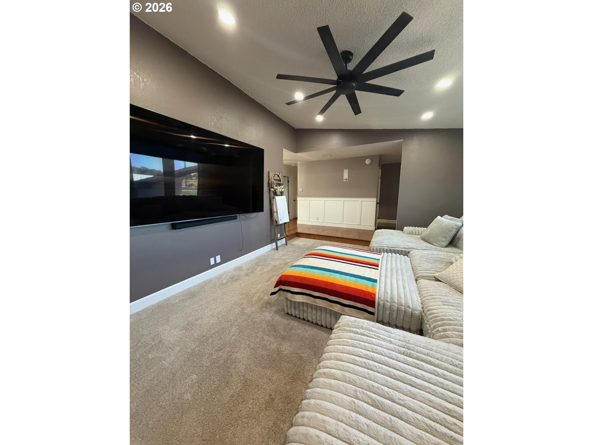 308 Sw Faler Rd Property Photo 10