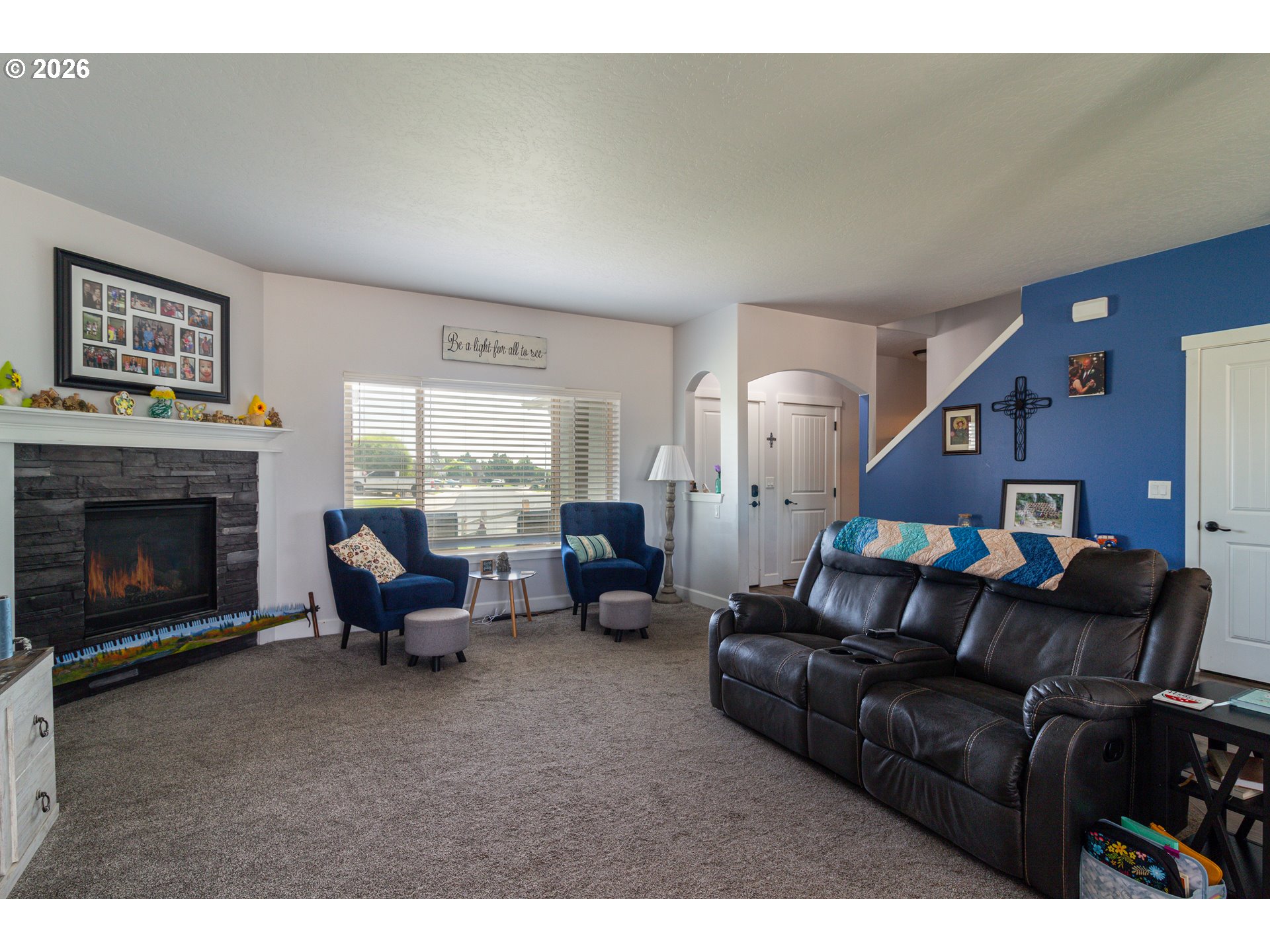 2375 Nw Valley View Dr Property Photo 5