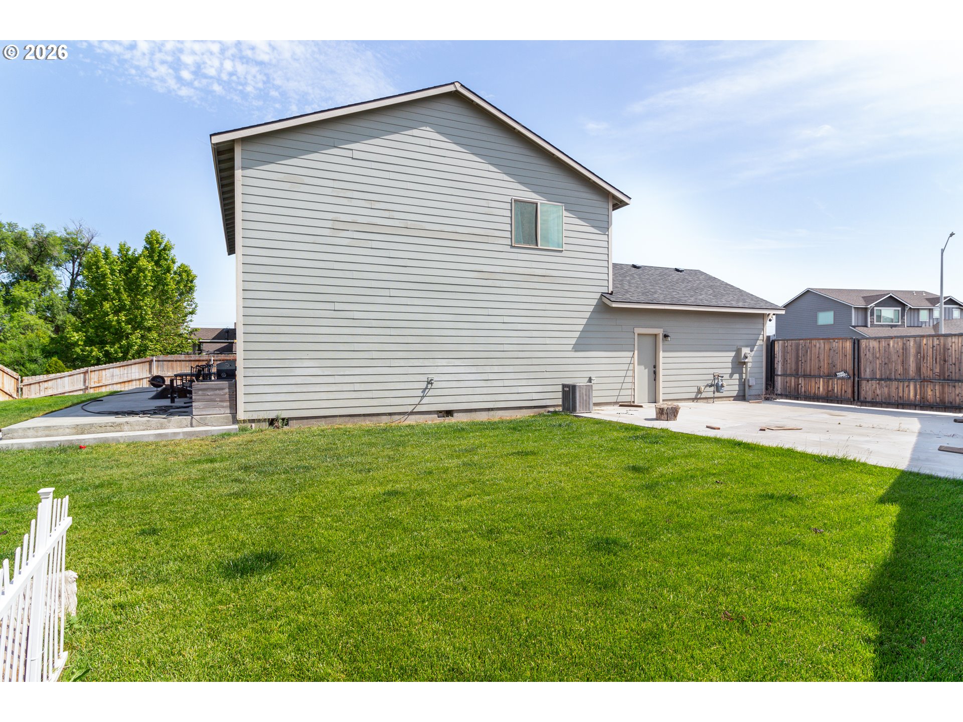 2375 Nw Valley View Dr Property Photo 34