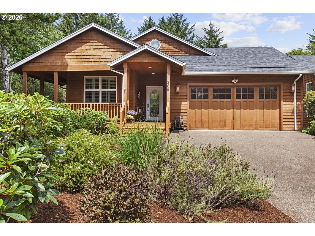 265 Sw Shining Mist Property Photo 1