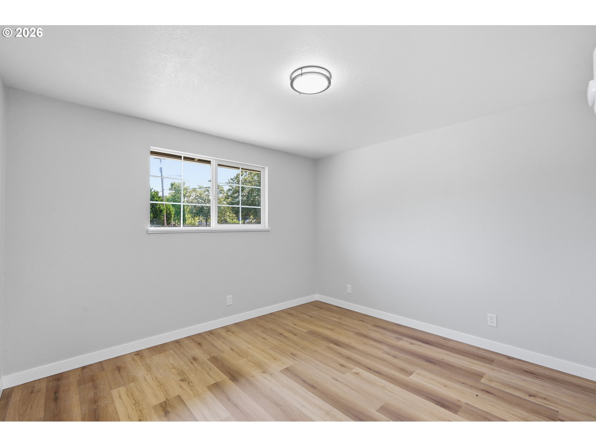 2011 Ohio St Property Photo 20