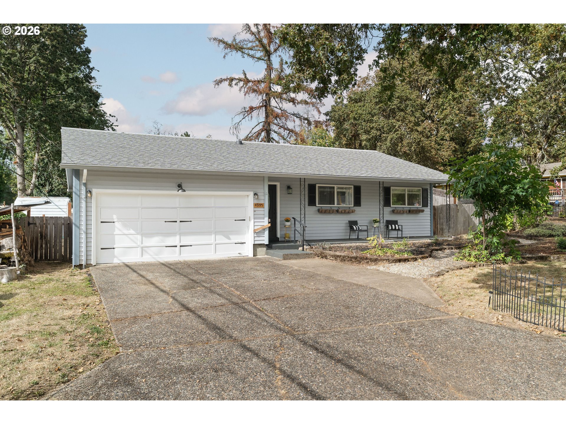 4995 Se Ina Ave Property Photo 1