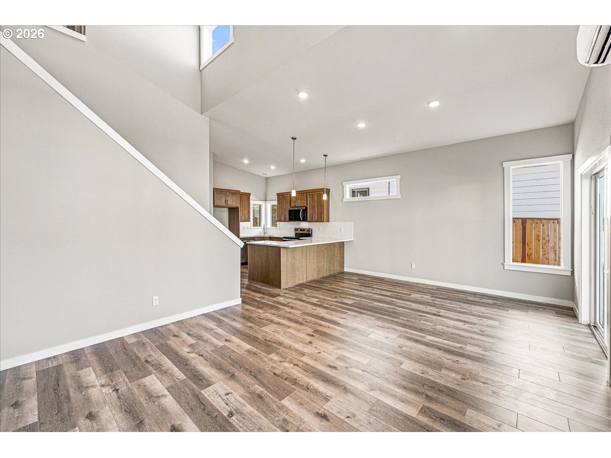 210 Black Hawk Ct. Property Photo 21