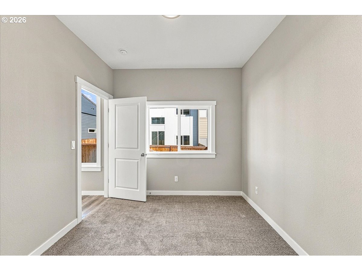210 Black Hawk Ct. Property Photo 23