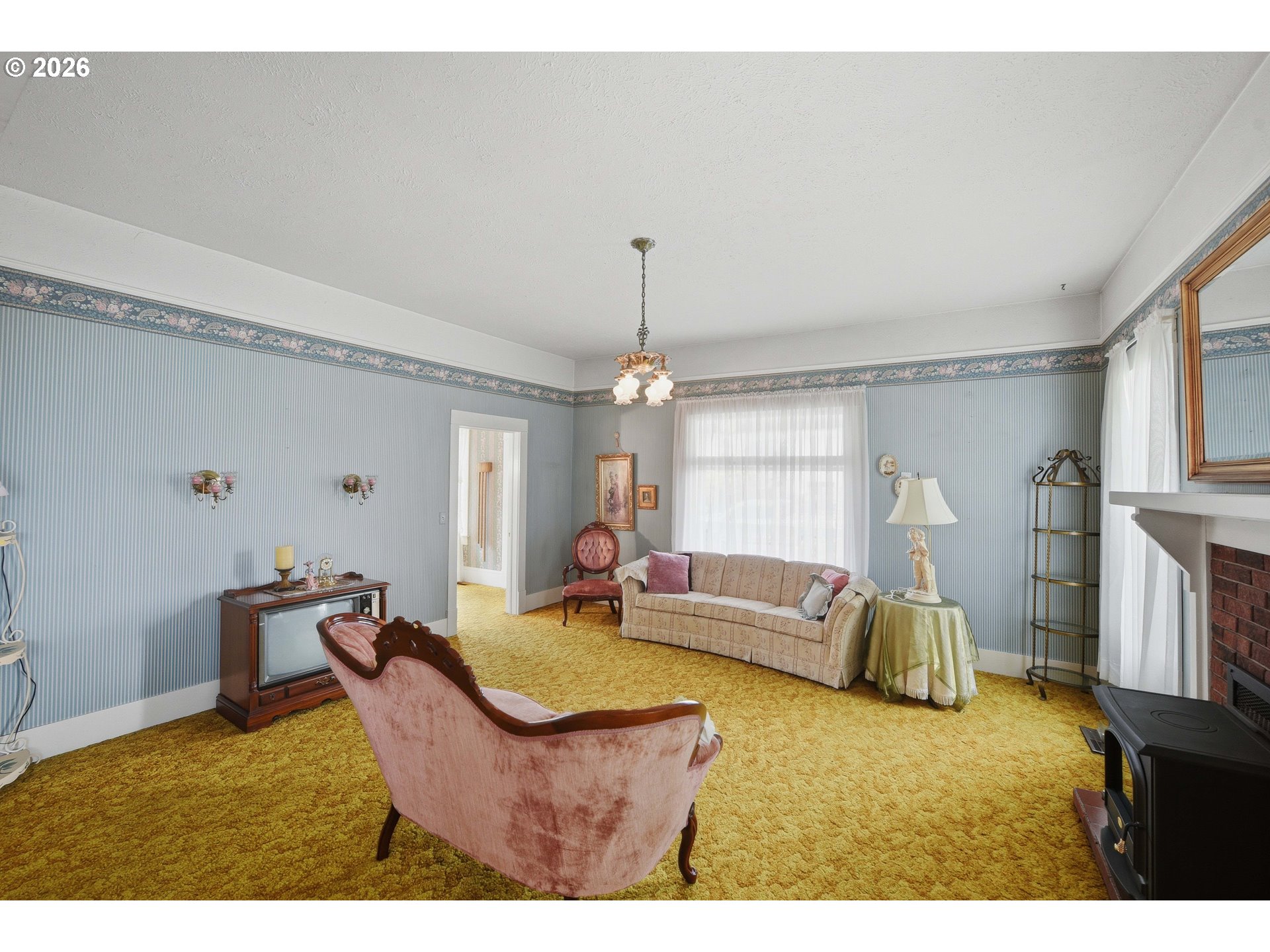 906 C St Property Photo 12