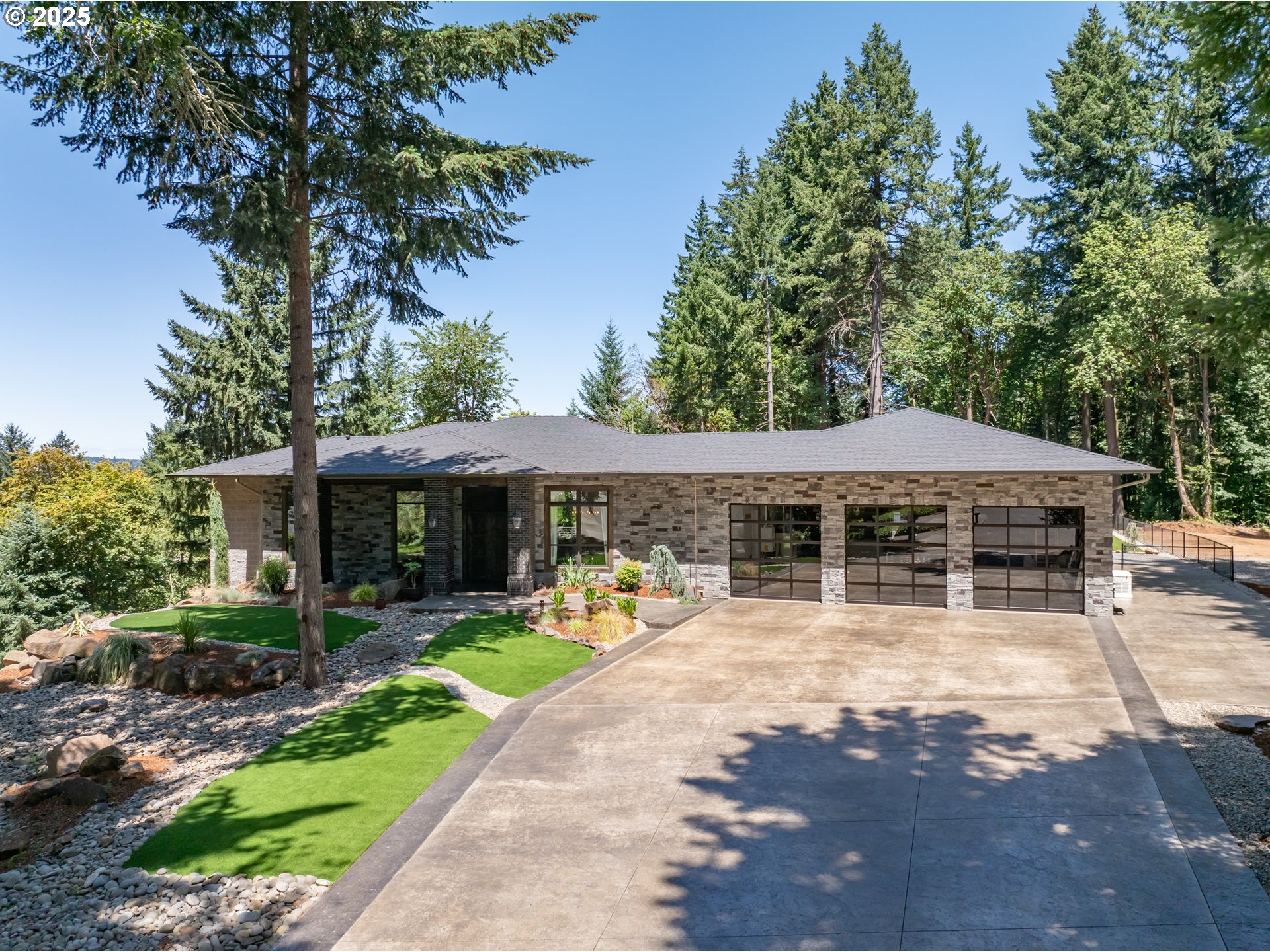 4005 Cloudview Dr Property Photo 46