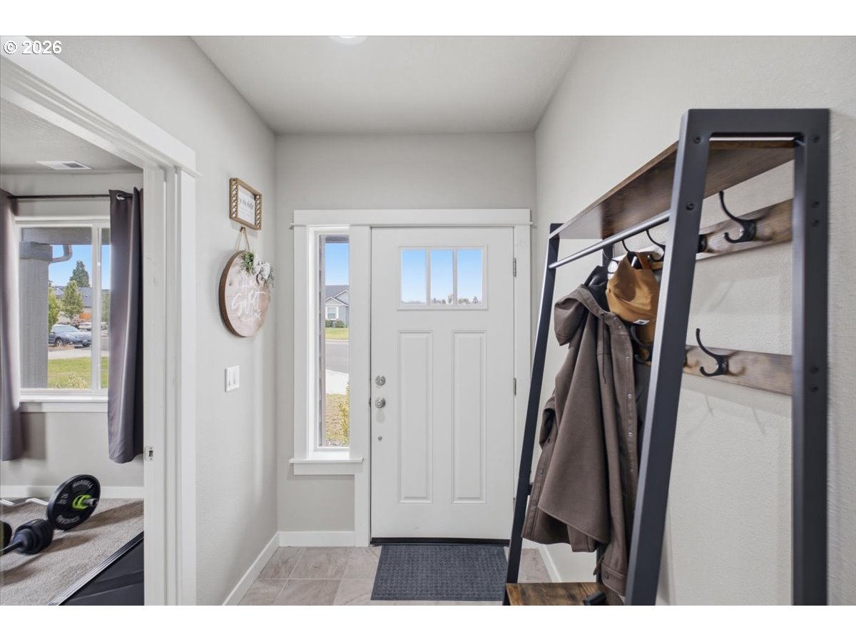 1323 Chukar St Property Photo 4