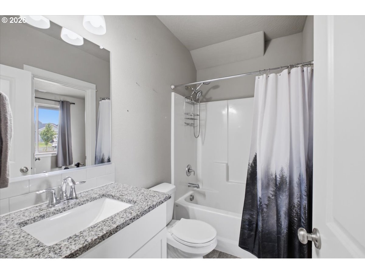 1323 Chukar St Property Photo 19