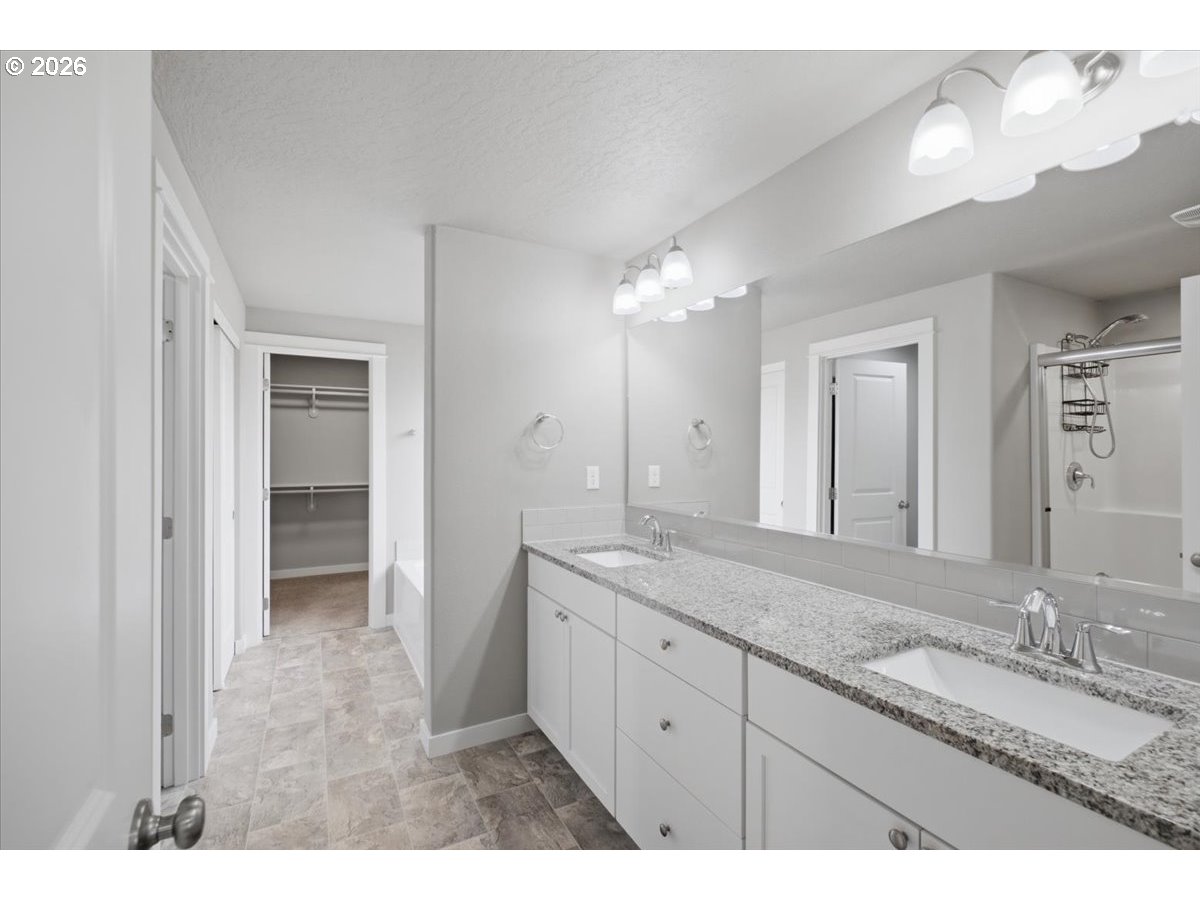 1323 Chukar St Property Photo 25
