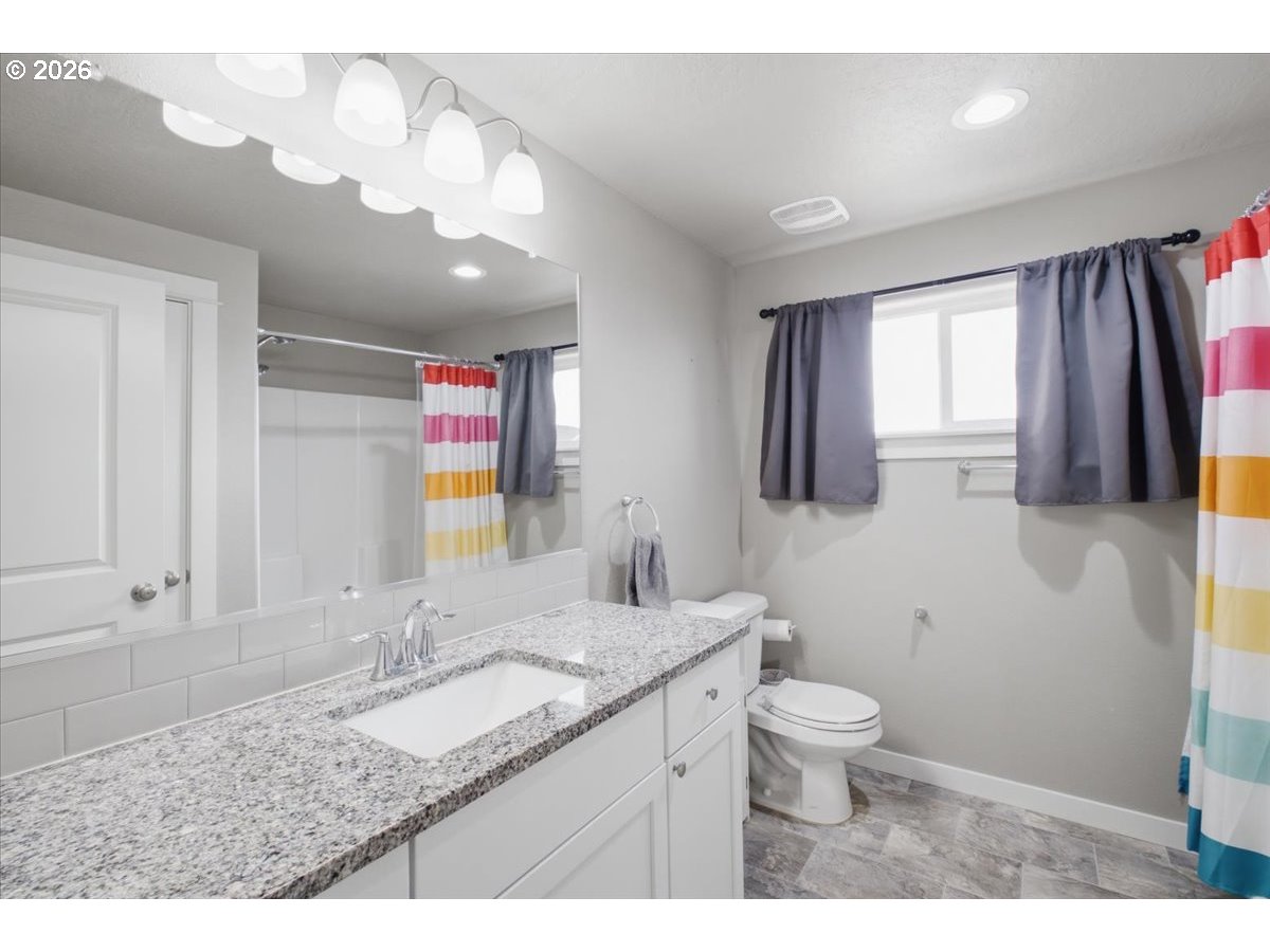 1323 Chukar St Property Photo 32
