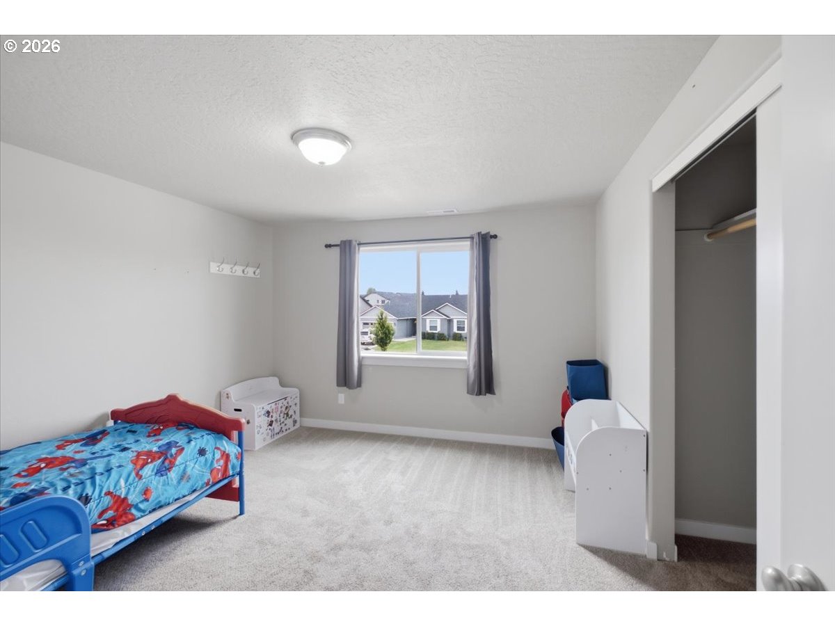 1323 Chukar St Property Photo 34