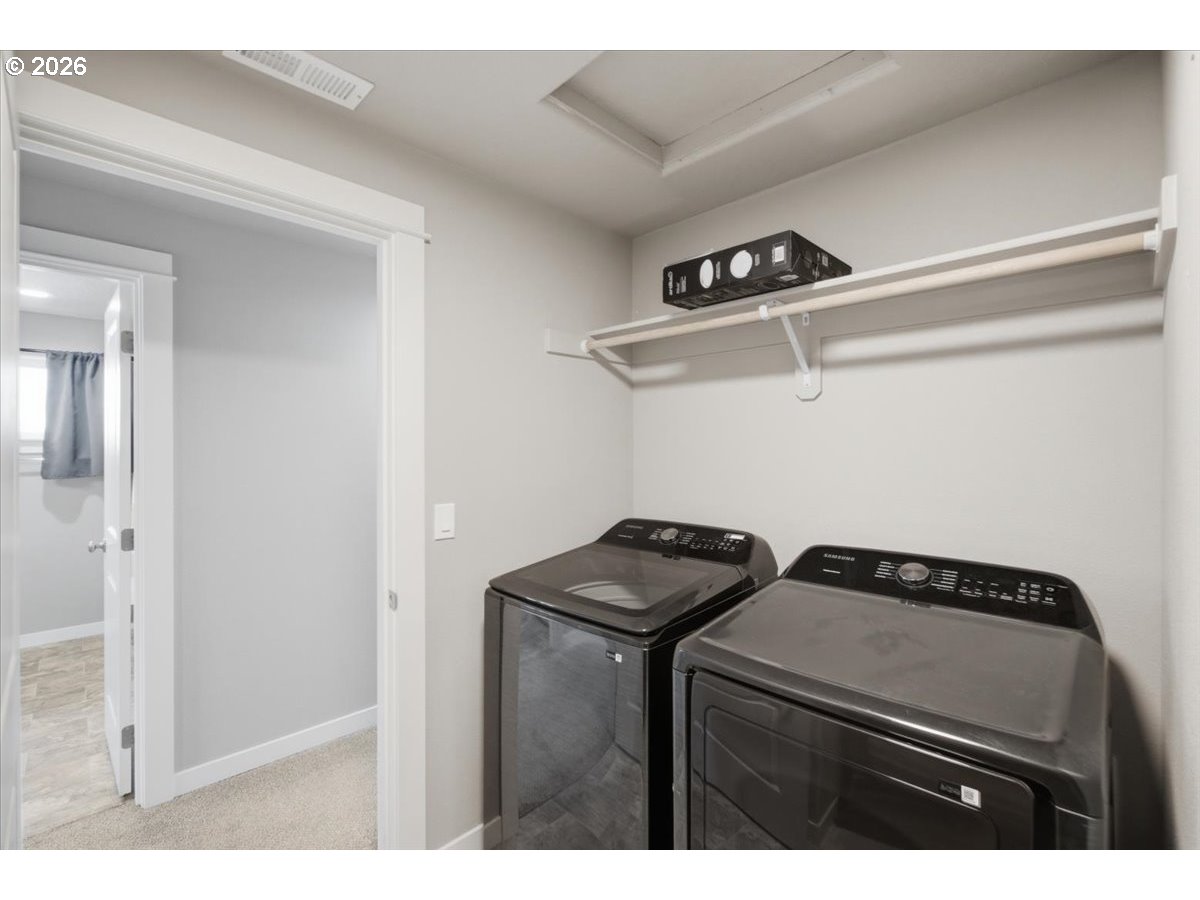 1323 Chukar St Property Photo 37