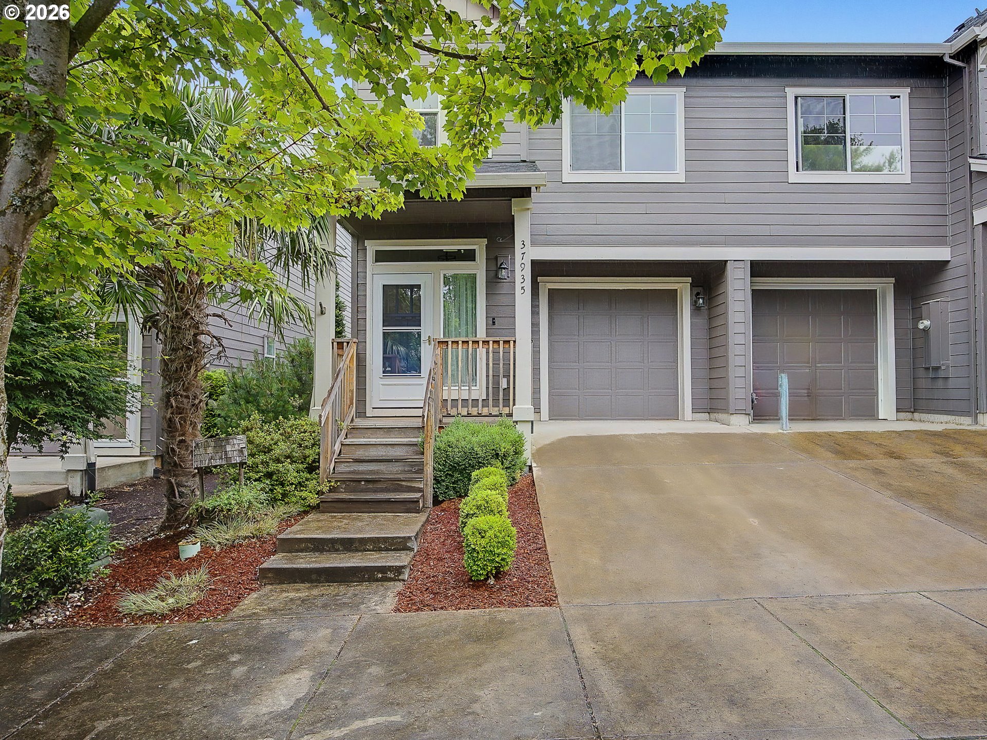 37935 Killarney St Property Photo 6