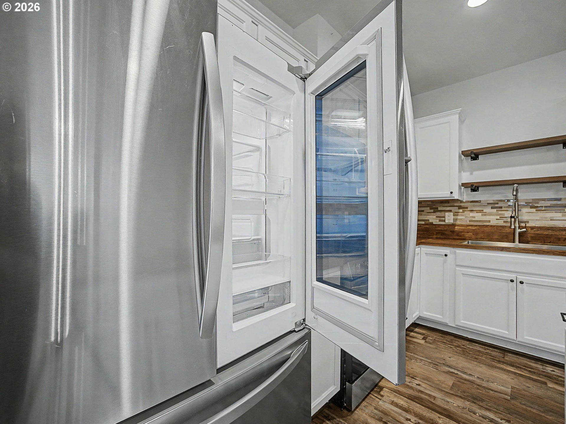 37935 Killarney St Property Photo 19