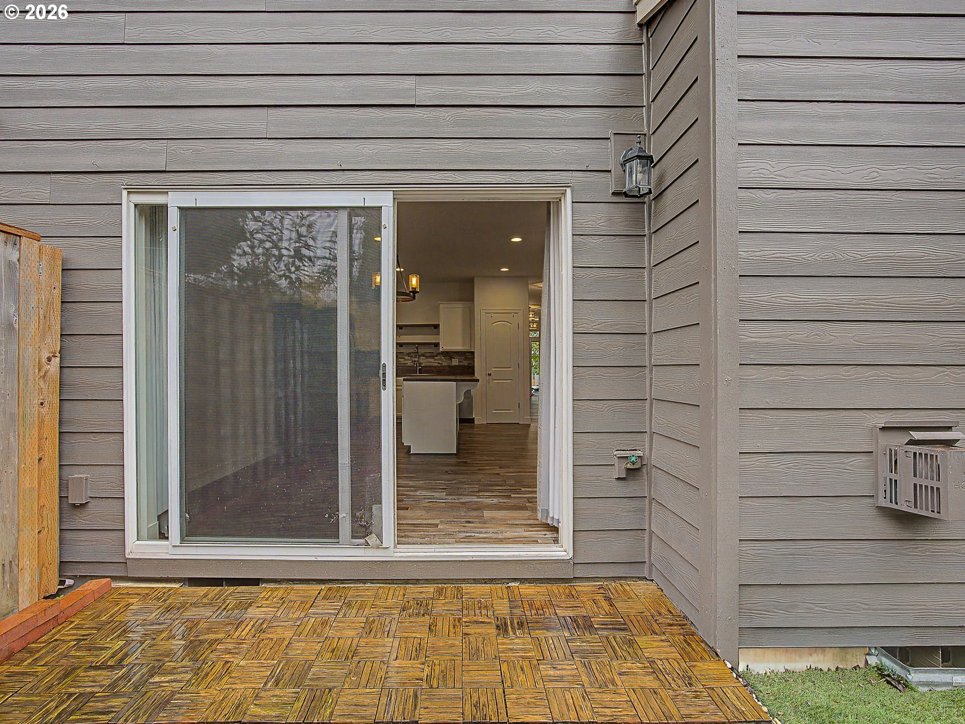 37935 Killarney St Property Photo 40
