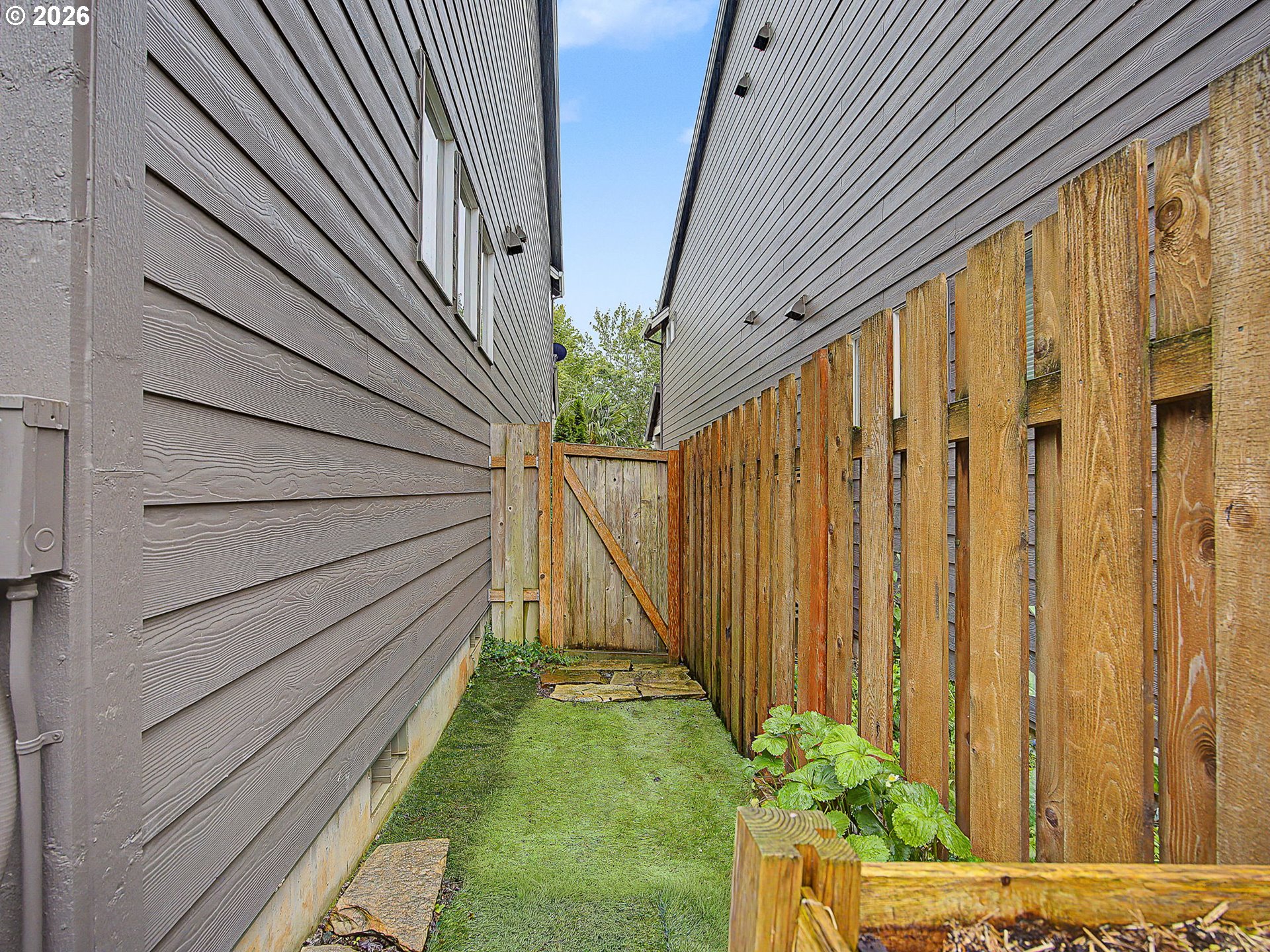 37935 Killarney St Property Photo 43