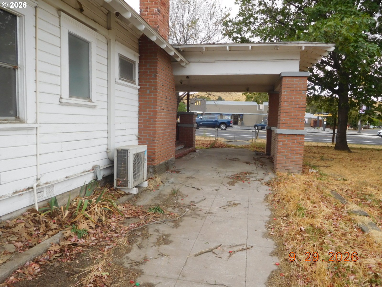 405 S Main St Property Photo 5