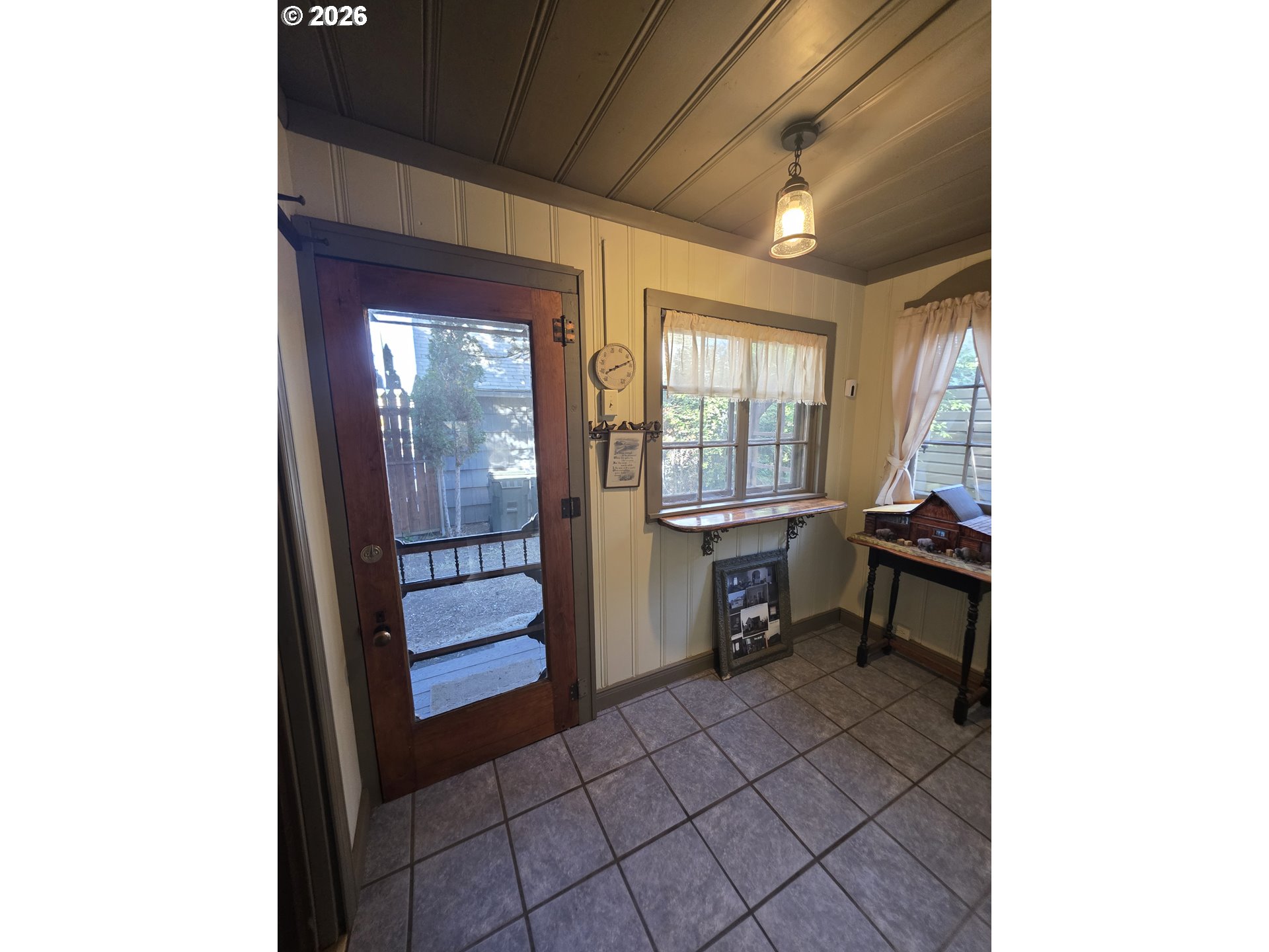 1739 Madison St Property Photo 25