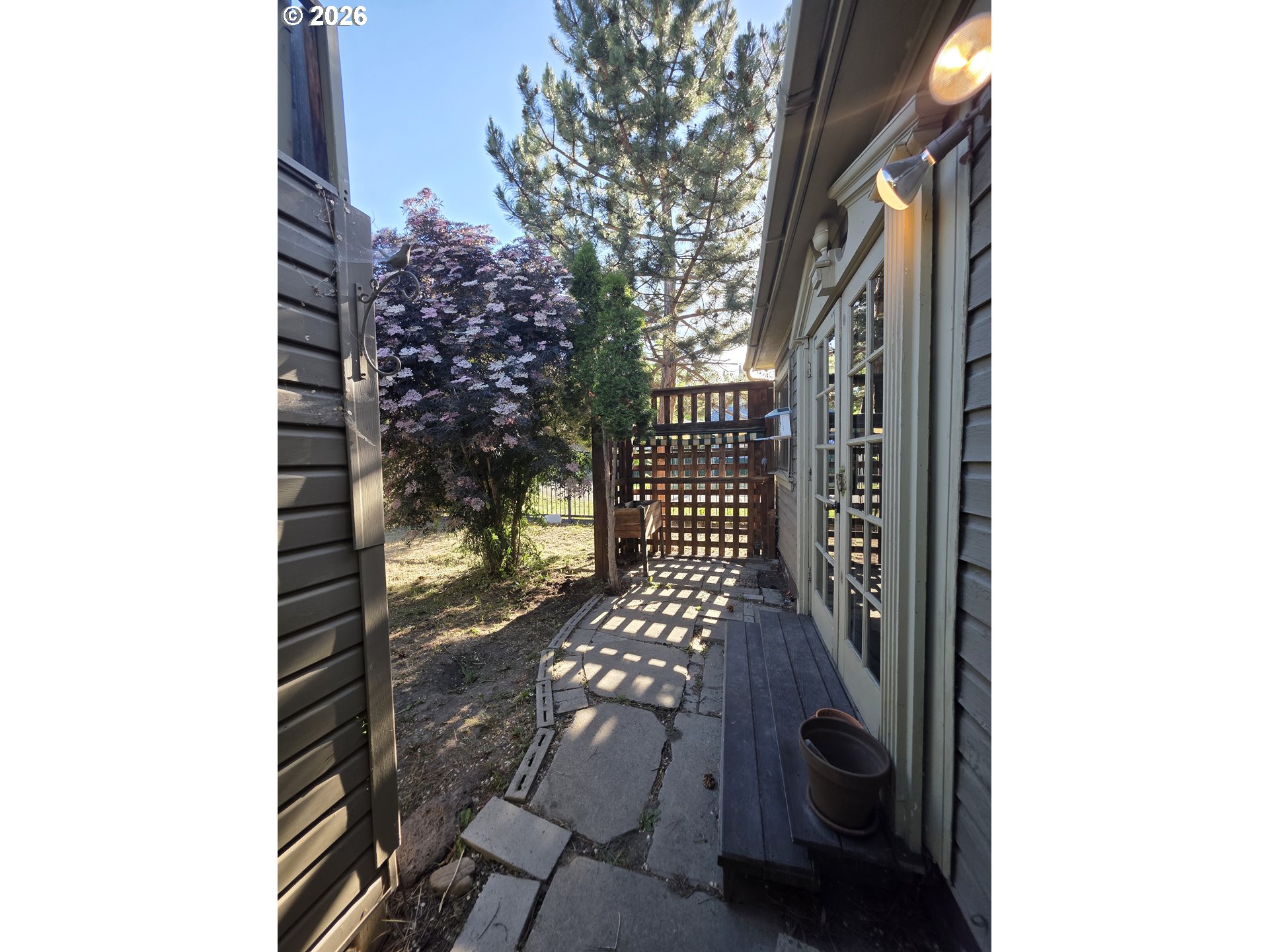 1739 Madison St Property Photo 44
