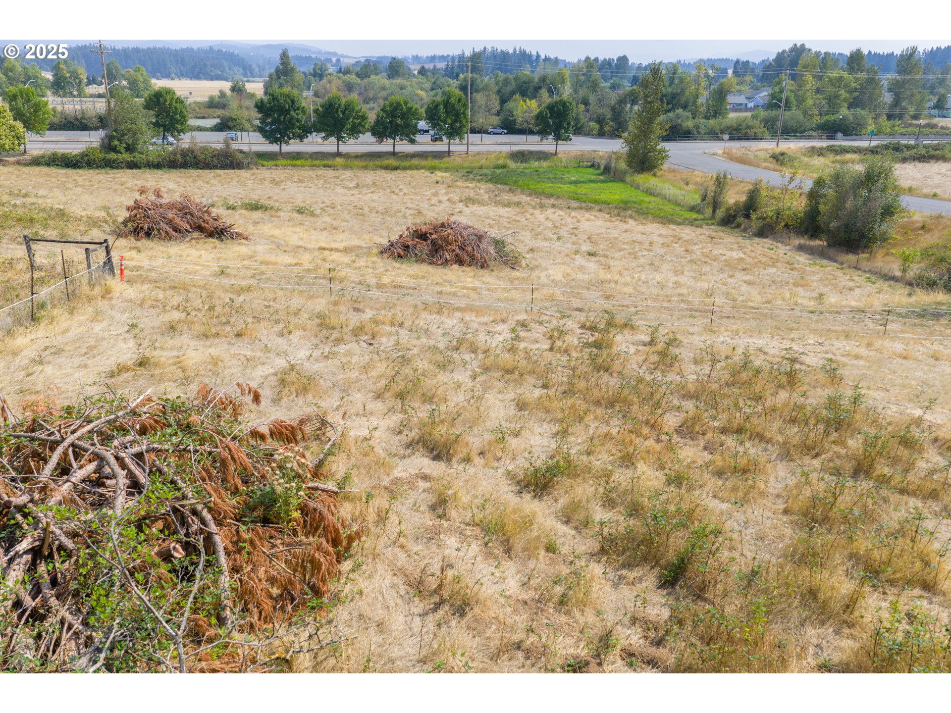 Golf Ln Property Photo 5