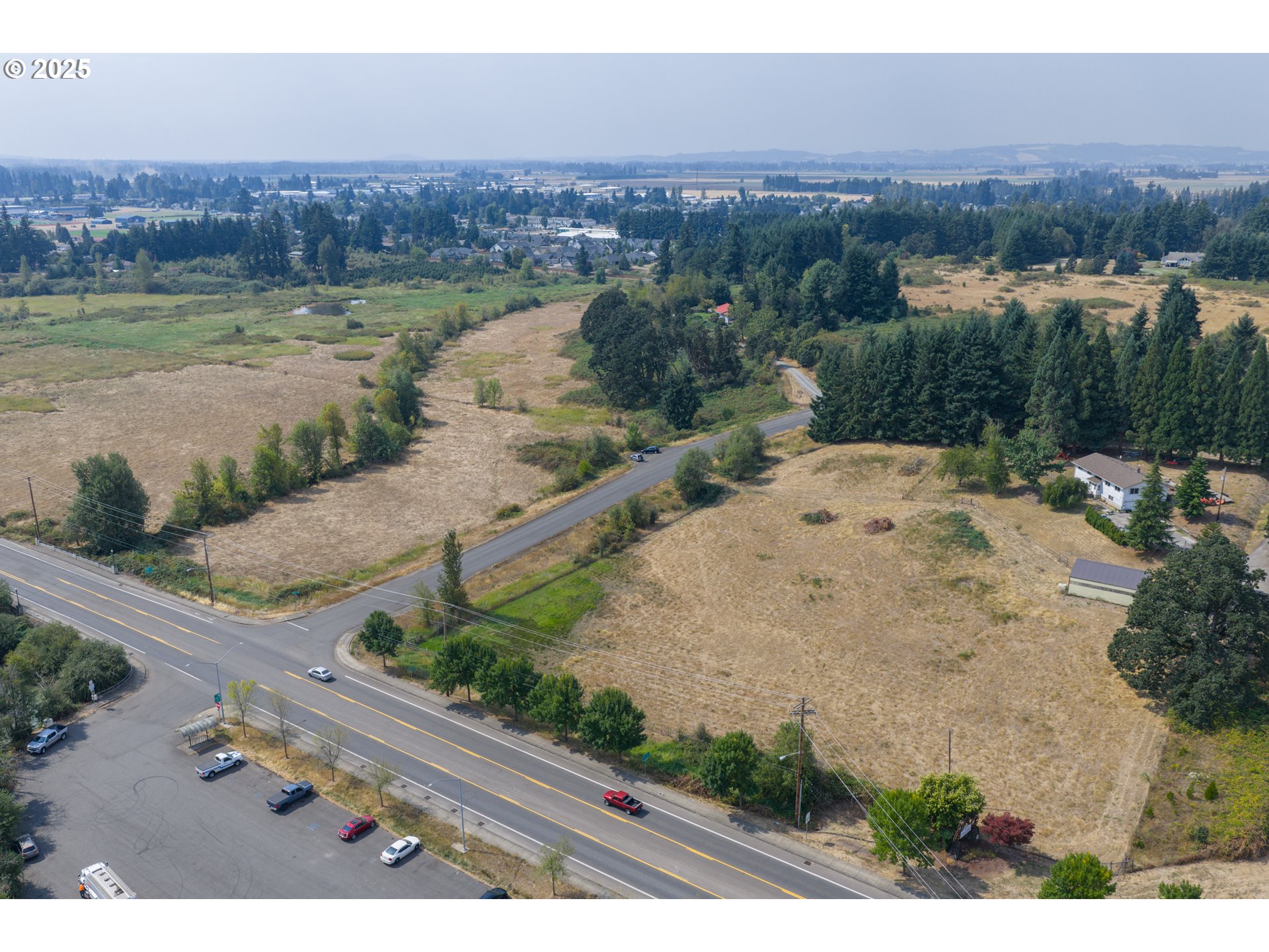 Golf Ln Property Photo 9