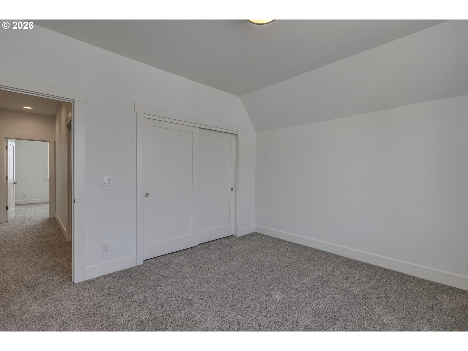 413 Ne Moonwake Ln Property Photo 20