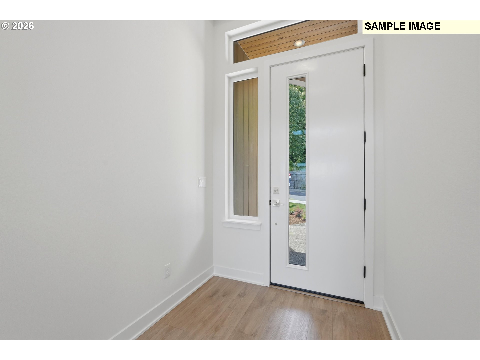 17667 Hillside Dr Property Photo 5
