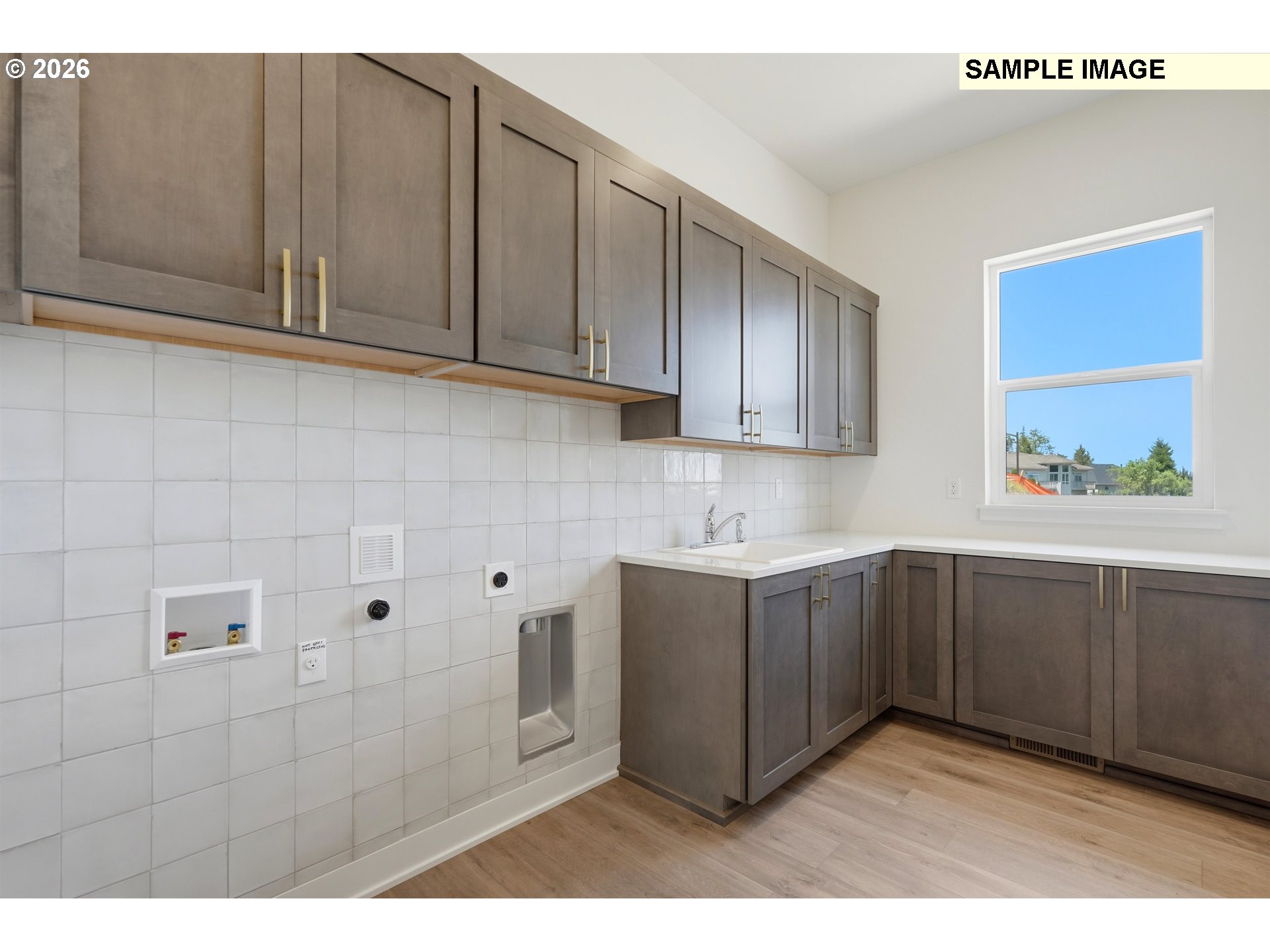 17667 Hillside Dr Property Photo 11