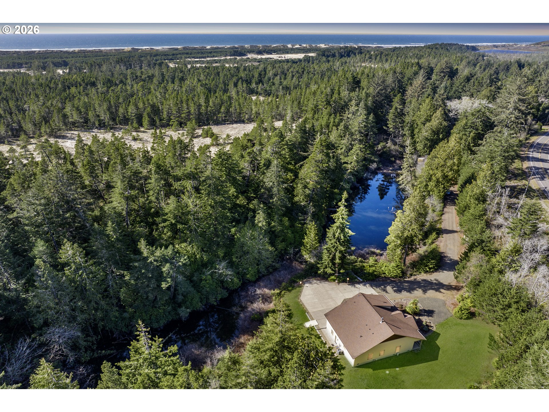 89952 Highway 101 Property Photo 1