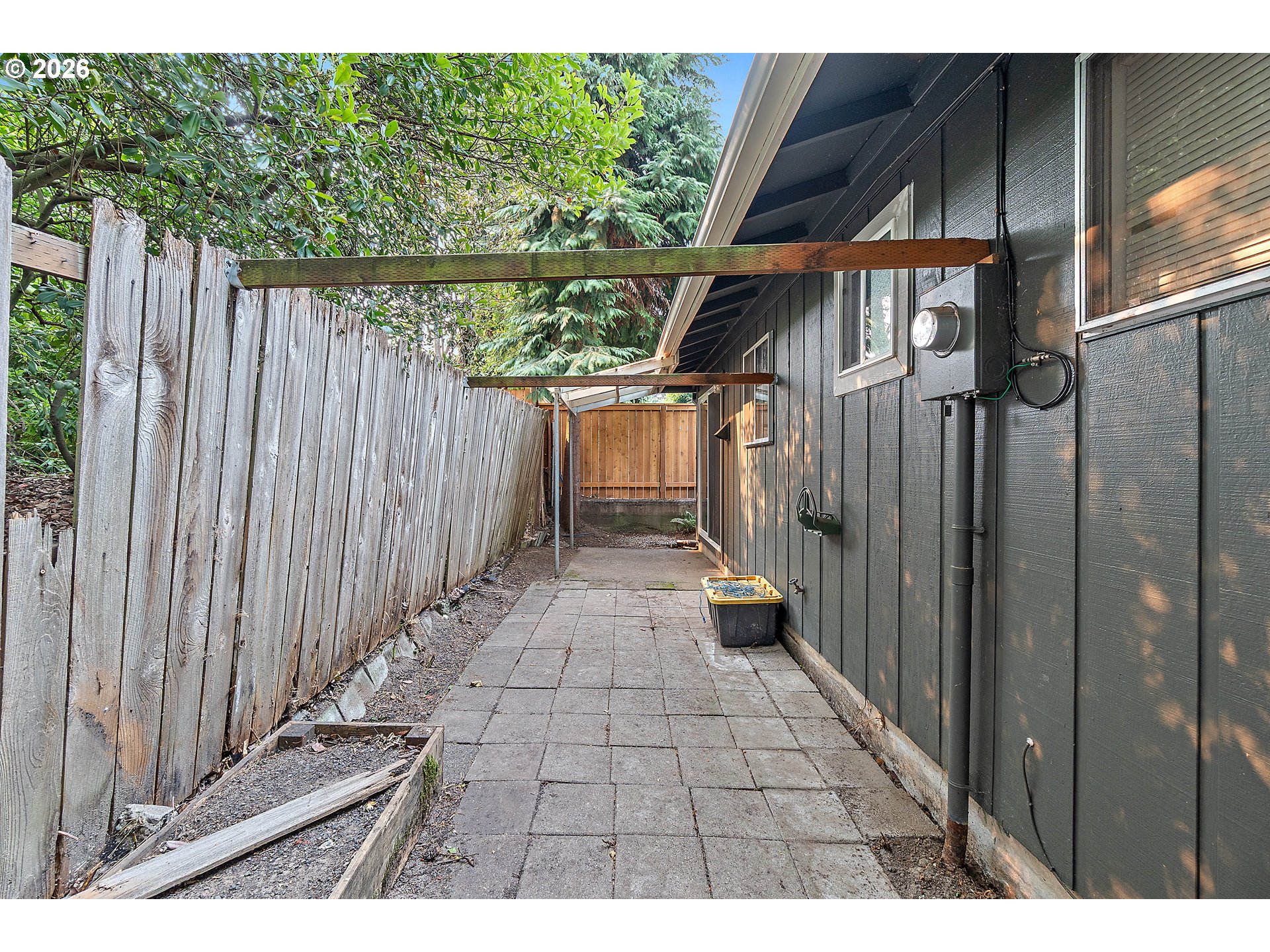 816 Se Nehalem St Property Photo 28