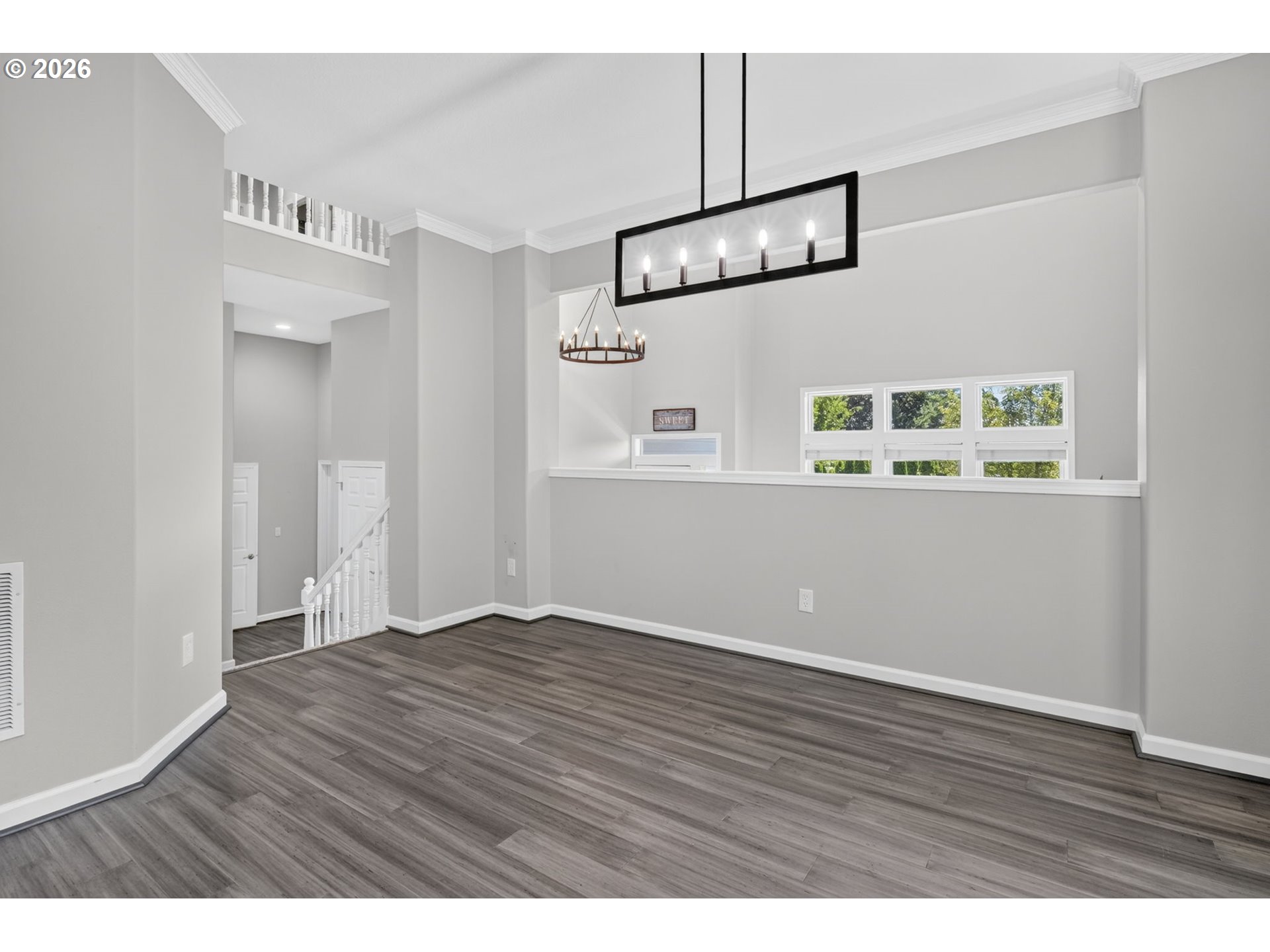 2235 Crestview Dr Property Photo 26