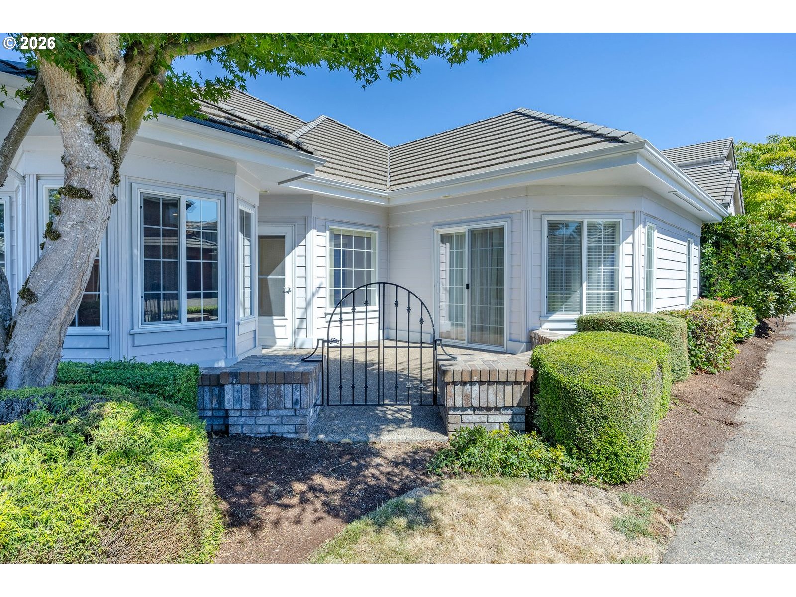3279 Lakemont Dr Property Photo 4