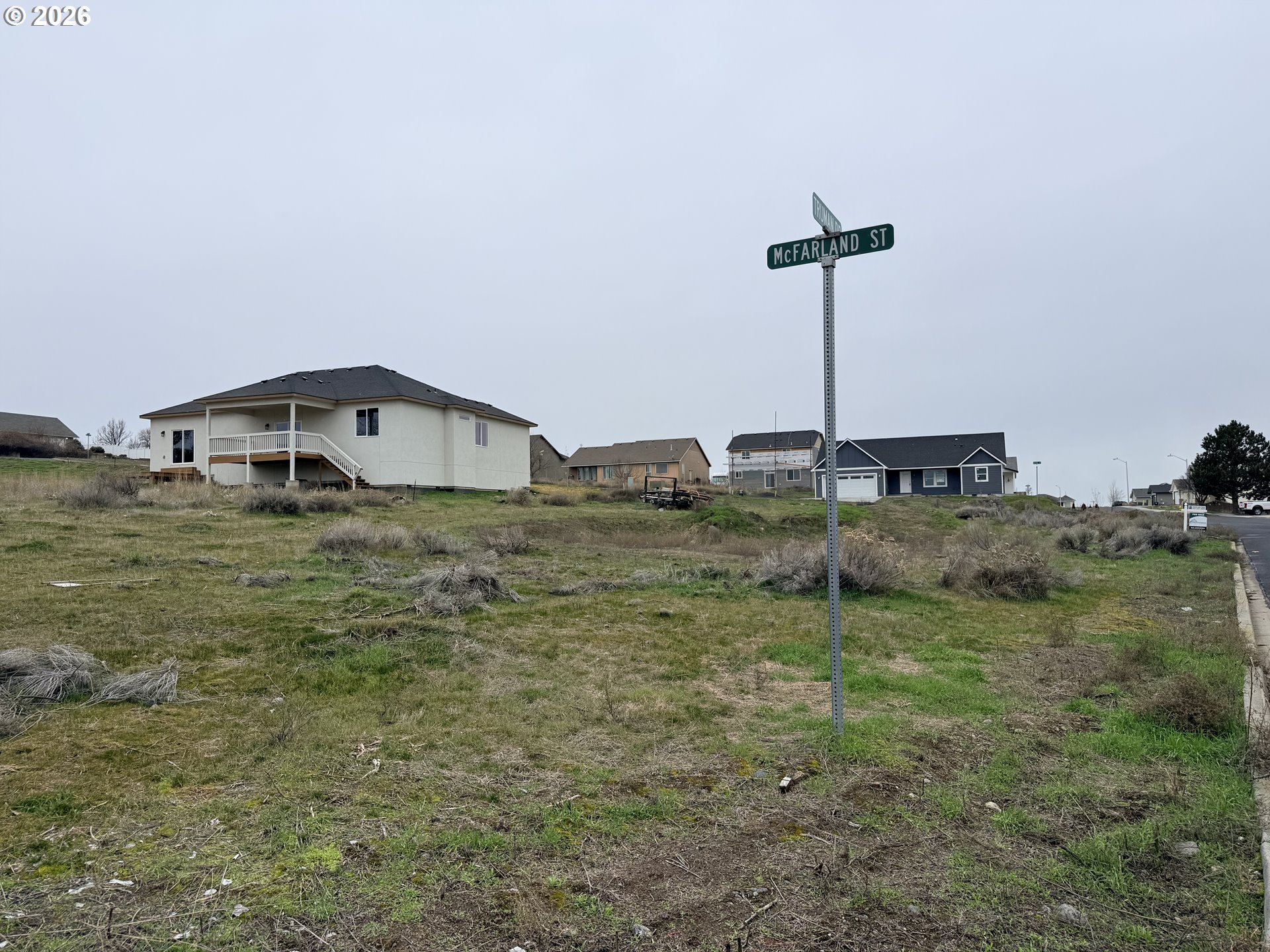 40 MCFARLAND AVE Property Photo 1