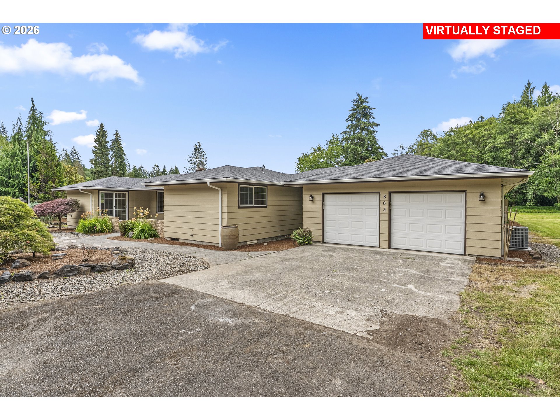 863 Byham Rd Property Photo 2