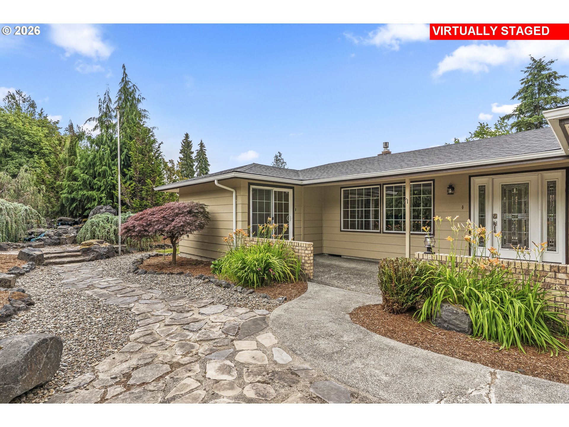 863 Byham Rd Property Photo 3