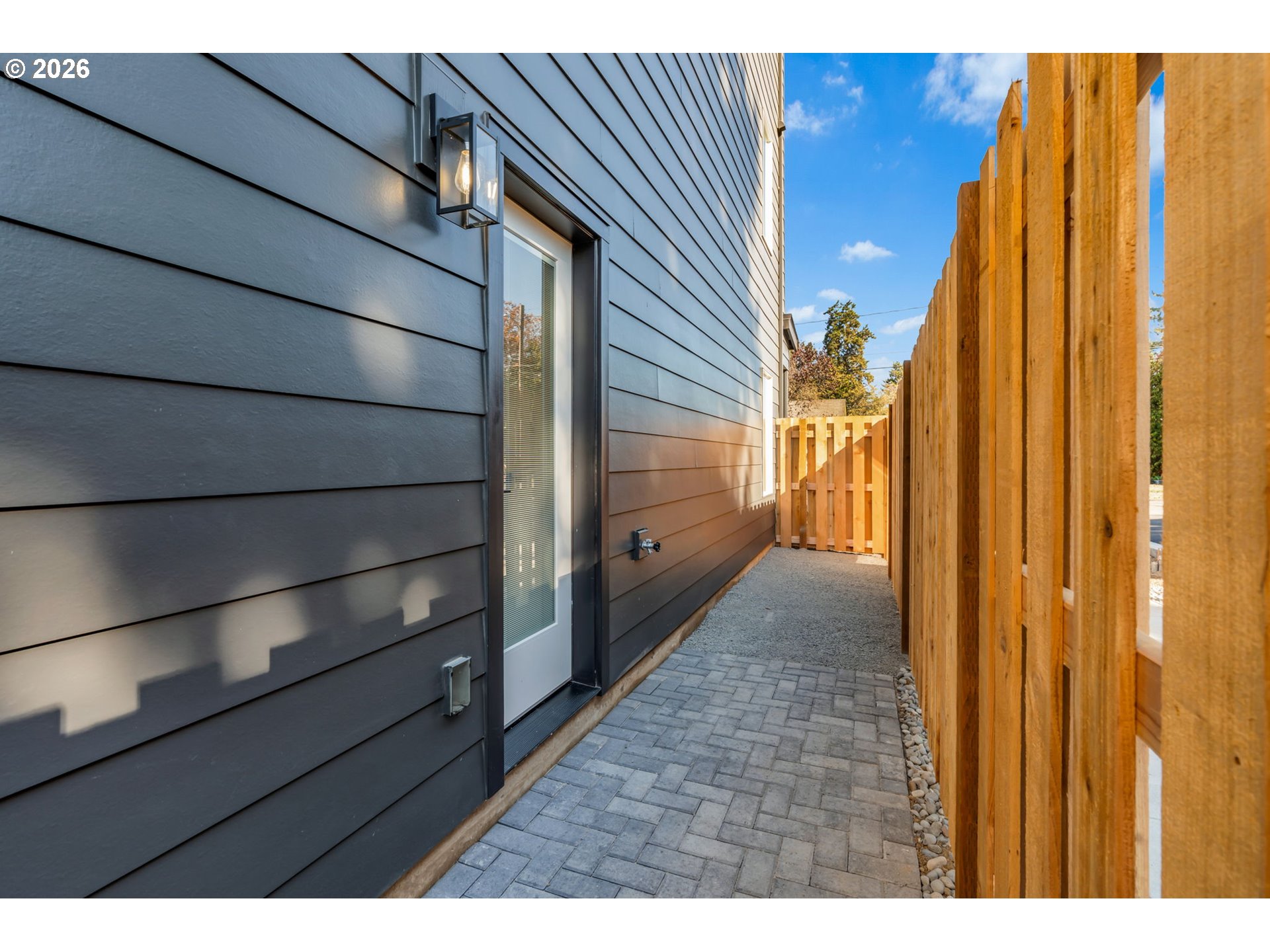 6605 N Montana Ave Property Photo 37